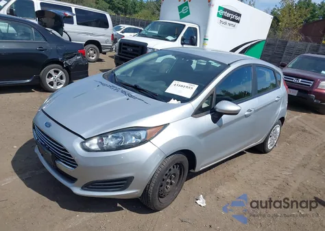 2015 Ford Fiesta S z USA, uszkodzony, nr VIN 3FADP4TJ7FM222068